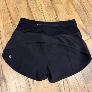 Lululemon black speed up shorts size 6